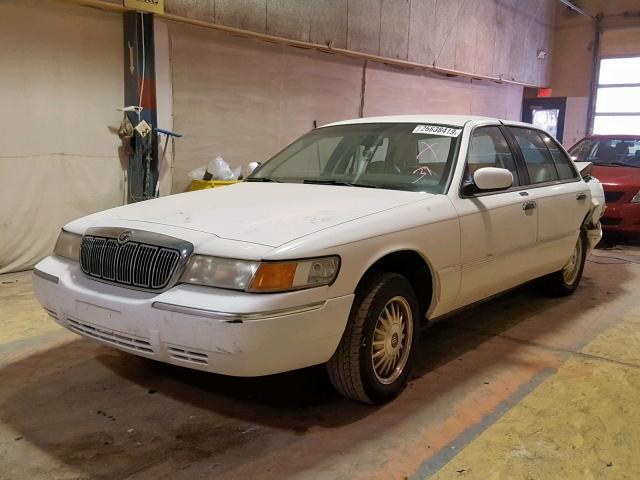 2MEFM75W5YX727991 - 2000 MERCURY GRAND MARQ WHITE photo 2