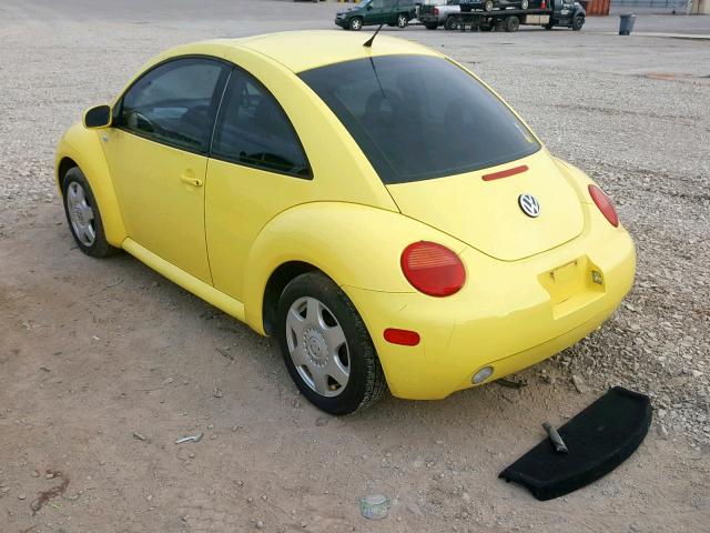 3VWCB21C11M468911 - 2001 VOLKSWAGEN NEW BEETLE 黄色 照片 3