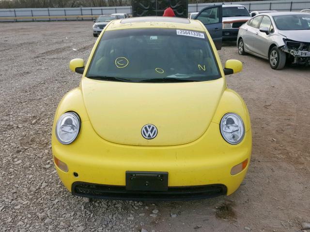 3VWCB21C11M468911 - 2001 VOLKSWAGEN NEW BEETLE 黄色 照片 9