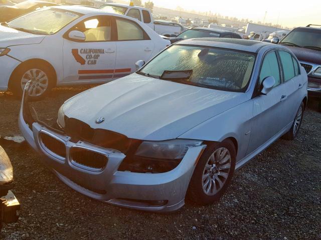 WBAPH57579NM34371 - 2009 BMW 328 I SULE SILVER photo 2