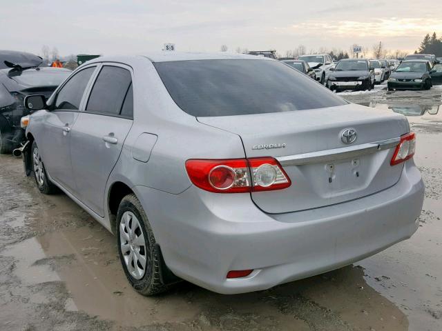 2T1BU4EE7DC933138 - 2013 TOYOTA COROLLA BA SILVER photo 3