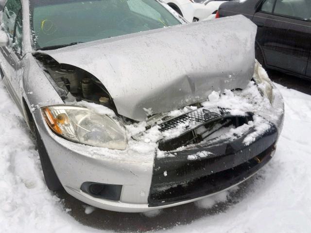 4A3AK24F39E013475 - 2009 MITSUBISHI ECLIPSE GS SILVER photo 9