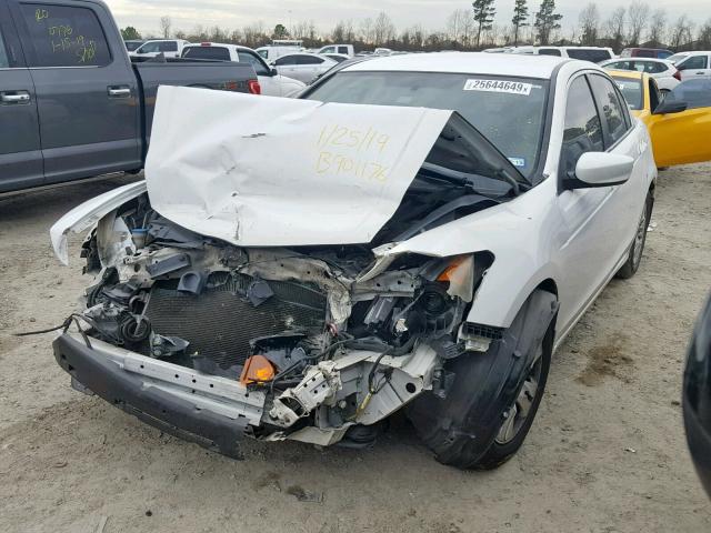 1HGCP26459A082329 - 2009 HONDA ACCORD LXP WHITE photo 2