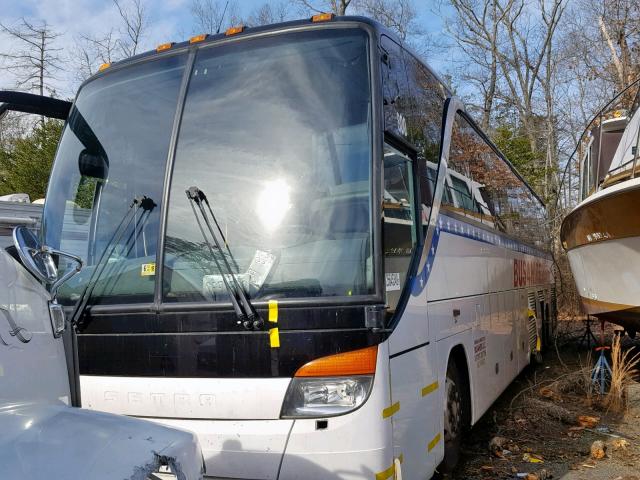 WKKA34CD373000495 - 2007 EVOBUS 417 WHITE photo 2