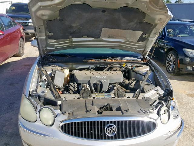 2G4WD532651307883 - 2005 BUICK LACROSSE C SILVER photo 7
