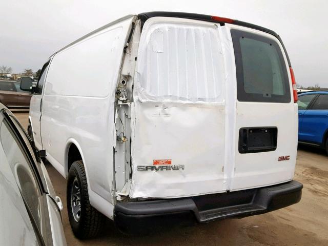 1GTHG35U551237063 - 2005 GMC SAVANA G35 WHITE photo 3