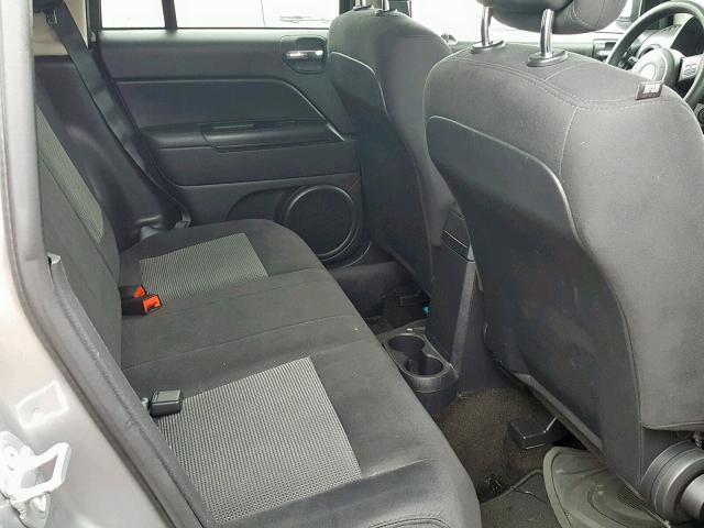 1C4NJDBB8FD175686 - 2015 JEEP COMPASS SP ვერცხლისფერი ფოტო 6