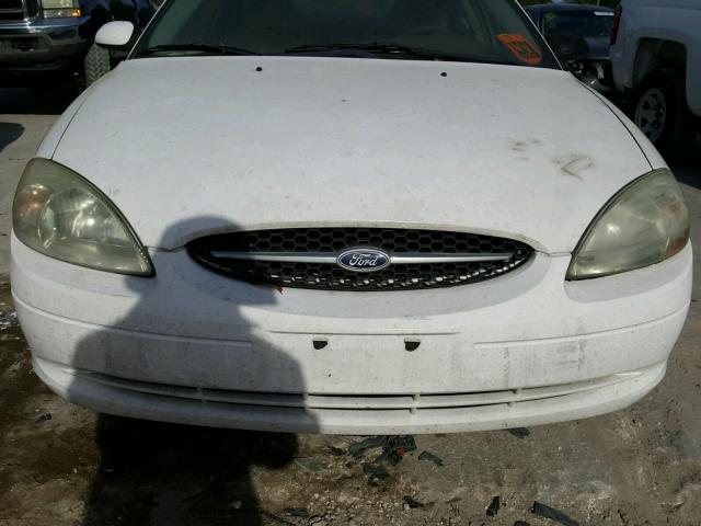 1FAFP55212A261251 - 2002 FORD TAURUS SES WHITE photo 9