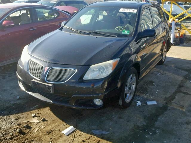 5Y2SL65886Z463946 - 2006 PONTIAC VIBE BLACK photo 2