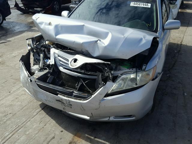 4T1BE46K07U148075 - 2007 TOYOTA CAMRY NEW SILVER photo 9