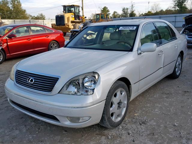 JTHBN30F430113033 - 2003 LEXUS LS 430 WHITE photo 2