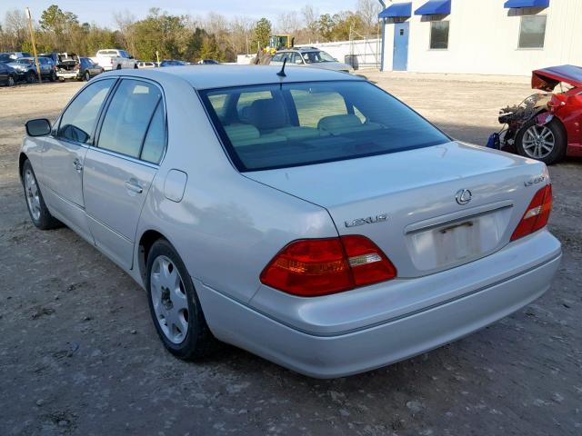 JTHBN30F430113033 - 2003 LEXUS LS 430 WHITE photo 3