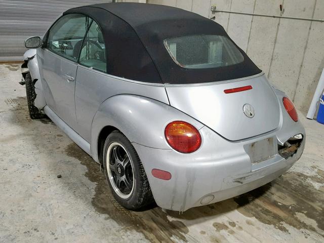 3VWCM21Y04M301823 - 2004 VOLKSWAGEN NEW BEETLE Silber Foto 3