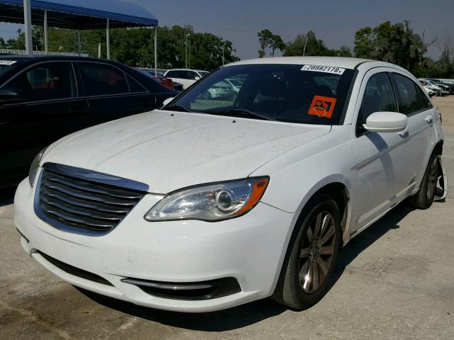 1C3CCBBGXEN144891 - 2014 CHRYSLER 200 TOURIN WHITE photo 2