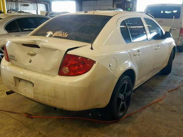 1G1AL58F087233065 - 2008 CHEVROLET COBALT LT WHITE photo 4