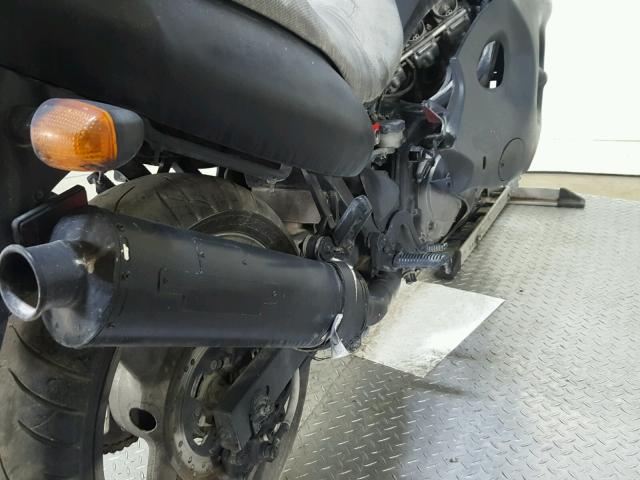 JS1GN79A6Y2103034 - 2000 SUZUKI GSX600 F BLACK photo 14