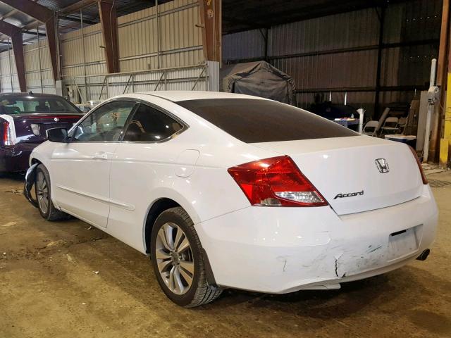 1HGCS1B30BA000776 - 2011 HONDA ACCORD LX- WHITE photo 3