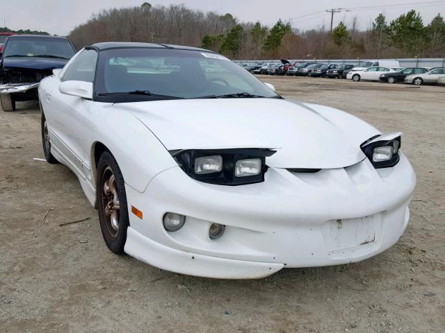 2G2FS22K712124463 - 2001 PONTIAC FIREBIRD WHITE photo 1