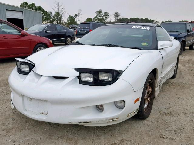 2G2FS22K712124463 - 2001 PONTIAC FIREBIRD WHITE photo 2