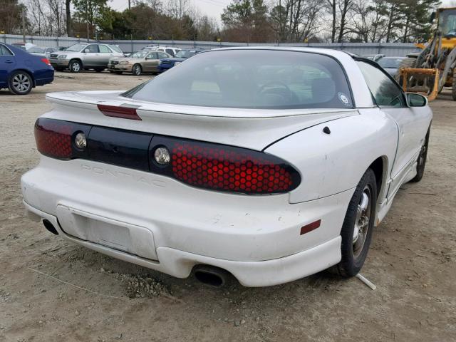 2G2FS22K712124463 - 2001 PONTIAC FIREBIRD WHITE photo 4