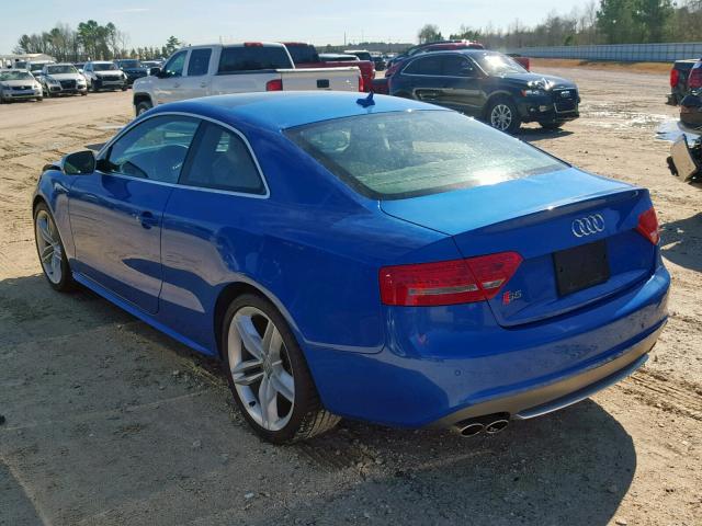 WAUVVAFR8BA028657 - 2011 AUDI S5 PRESTIG BLUE photo 3