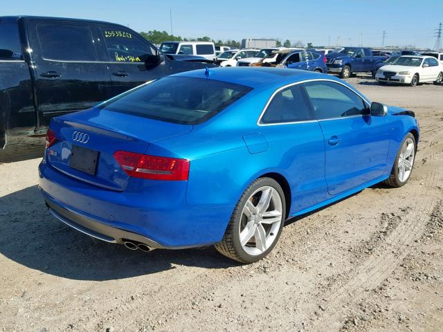 WAUVVAFR8BA028657 - 2011 AUDI S5 PRESTIG BLUE photo 4