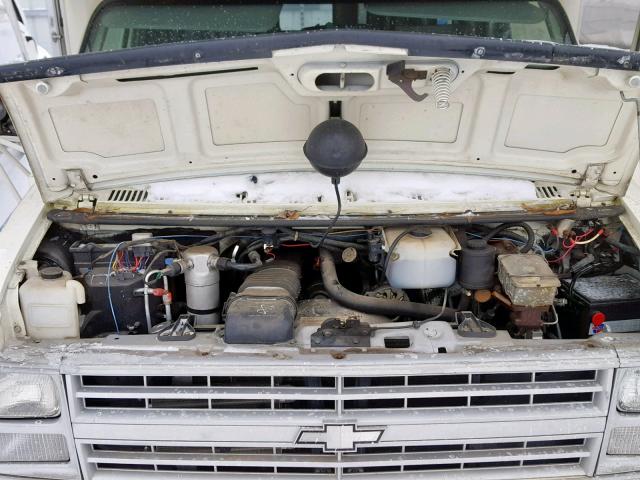 2GBGG31K3M4122117 - 1991 CHEVROLET G30 WHITE photo 7