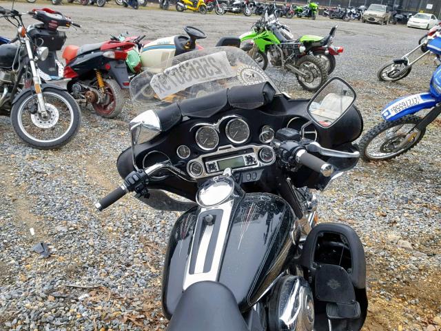 1HD1FC4178Y709379 - 2008 HARLEY-DAVIDSON FLHTCUI BLACK photo 5