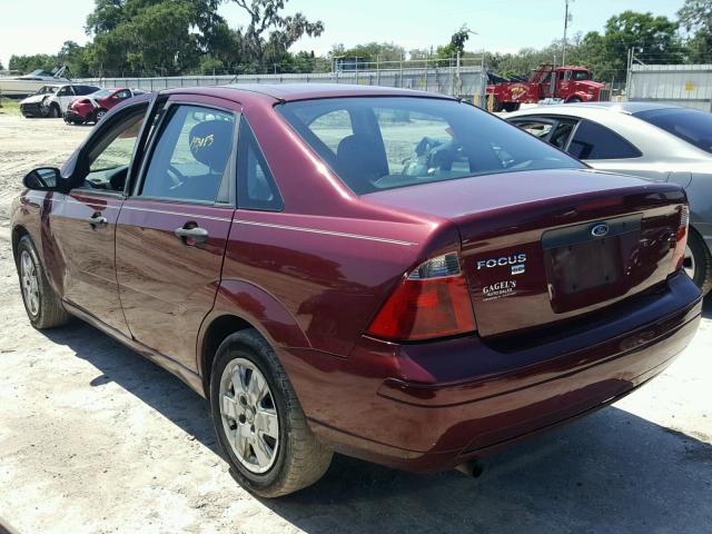 1FAHP34NX7W278181 - 2007 FORD FOCUS ZX4 MAROON photo 3