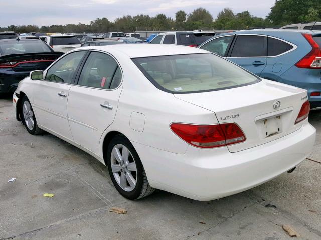 JTHBA30G055129255 - 2005 LEXUS ES 330 WHITE photo 3