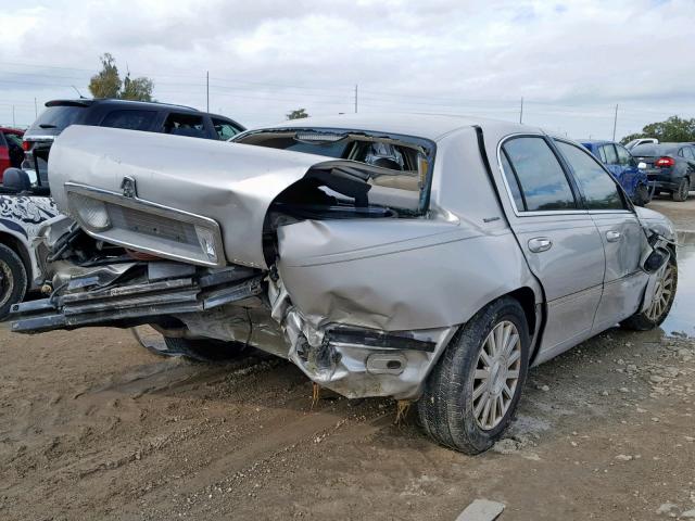 1LNHM81W54Y675130 - 2004 LINCOLN TOWN CAR E SILVER photo 4