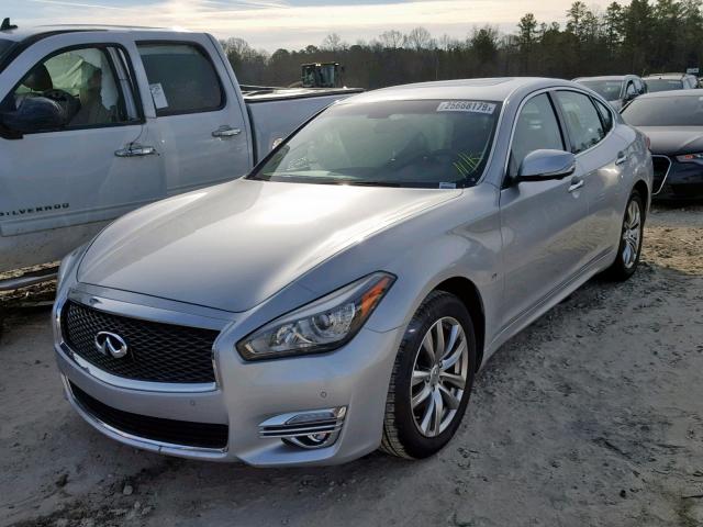 JN1BY1AP2HM740630 - 2017 INFINITI Q70 3.7 SILVER photo 2