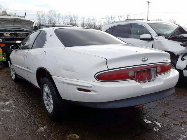 1G4GD2216X4701239 - 1999 BUICK RIVIERA WHITE photo 3