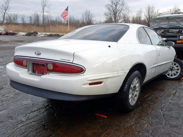 1G4GD2216X4701239 - 1999 BUICK RIVIERA WHITE photo 4