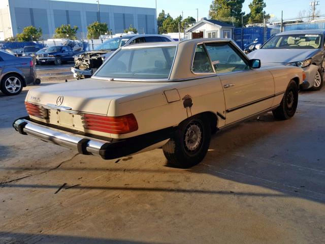 WDBBA45CXFA023948 - 1985 MERCEDES-BENZ 380 SL YELLOW photo 4