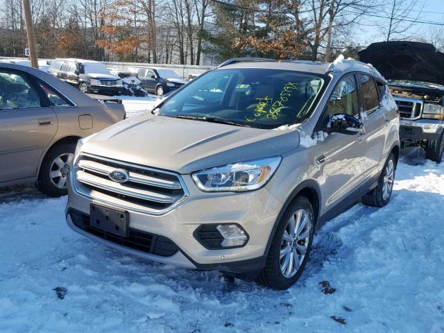 1FMCU9J92JUB84737 - 2018 FORD ESCAPE TIT TAN photo 2