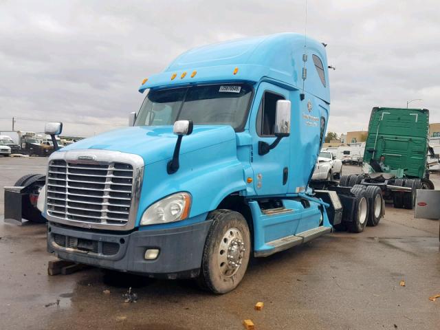 3AKJGLDR6DSBC0976 - 2013 FREIGHTLINER CASCADIA 1 TEAL photo 2