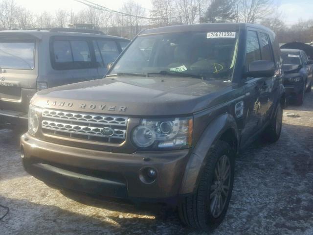 SALAG2D40BA577528 - 2011 LAND ROVER LR4 HSE GOLD photo 2