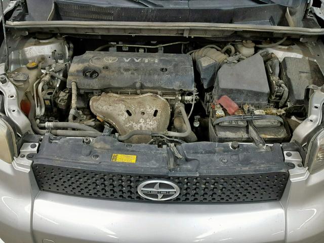 JTLKE50E781030206 - 2008 TOYOTA SCION SILVER photo 7