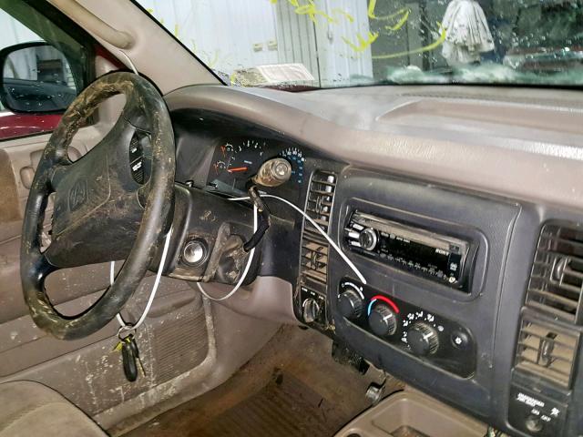 1B7GG22N31S279481 - 2001 DODGE DAKOTA RED photo 9