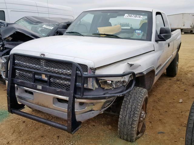 3B7KF23WX2M219356 - 2002 DODGE RAM 2500 WHITE photo 2