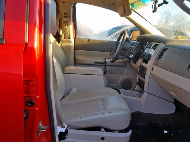 1D4HB58N84F187438 - 2004 DODGE DURANGO LI RED photo 5