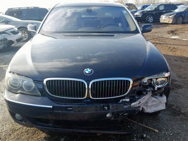 WBAHN835X7DT72200 - 2007 BMW 750 BLUE photo 9