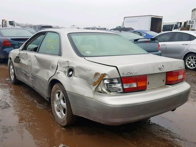 JT8BF28G5W5024552 - 1998 LEXUS ES 300 BEIGE photo 3