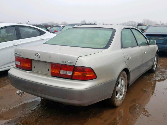 JT8BF28G5W5024552 - 1998 LEXUS ES 300 BEIGE photo 4