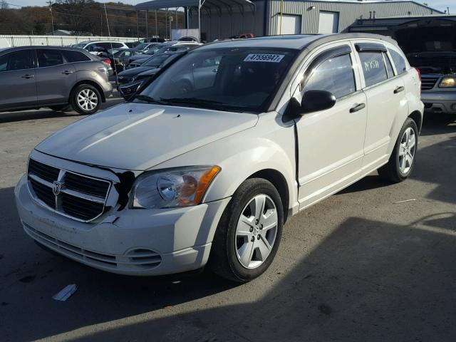 1B3HB48B07D379693 - 2007 DODGE CALIBER SX WHITE photo 2