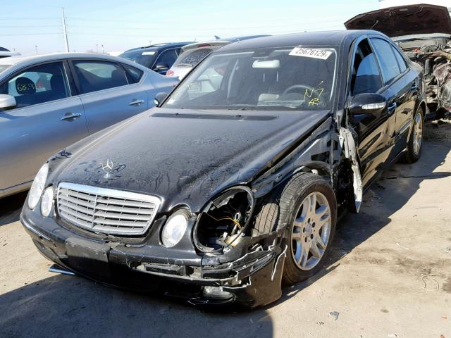 WDBUF65J75A702255 - 2005 MERCEDES-BENZ E 320 BLACK photo 2