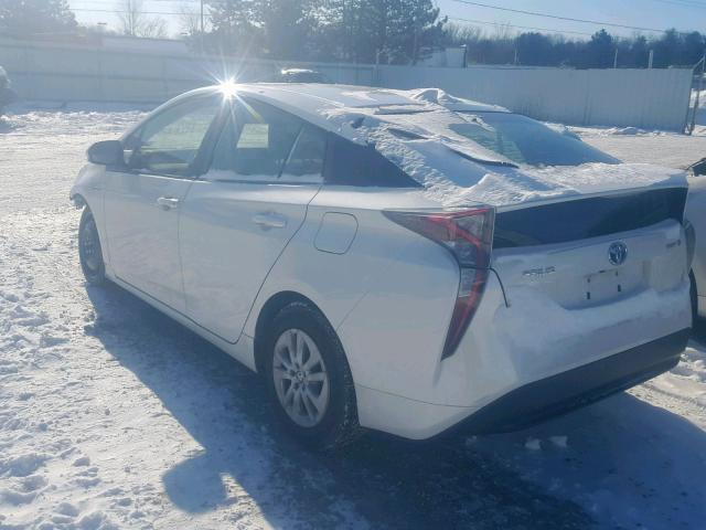 JTDKBRFU5G3001445 - 2016 TOYOTA PRIUS WHITE photo 3