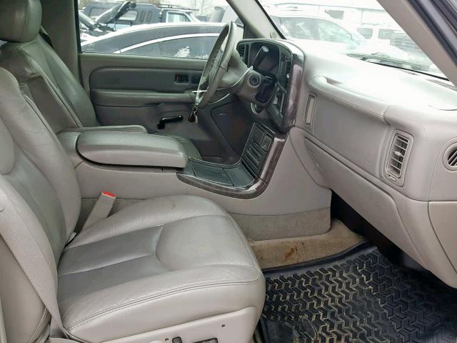 1GKEK63U75J148377 - 2005 GMC YUKON DENA GRAY photo 5