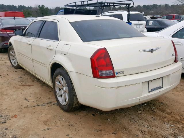 2C3KA53G36H493516 - 2006 CHRYSLER 300 TOURIN CREAM photo 3